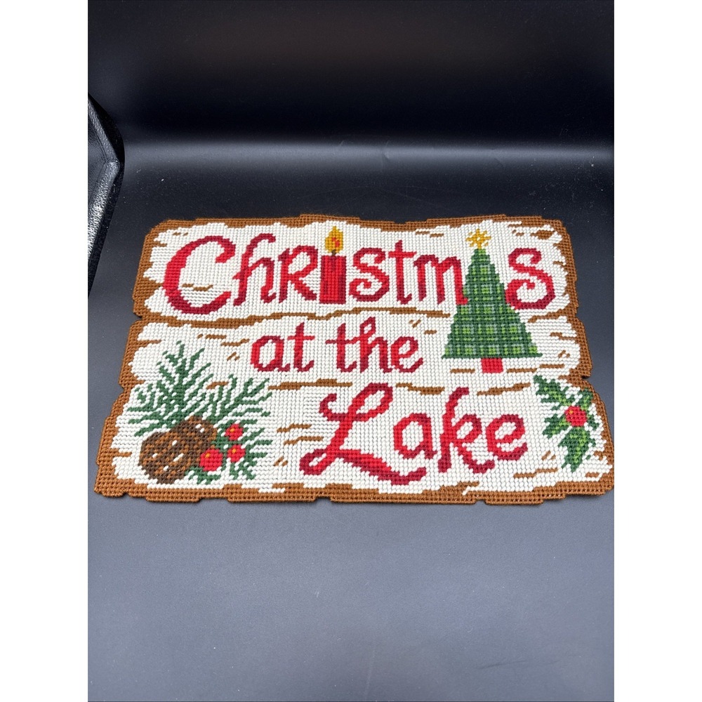 Plastic Canvas Christmas Wall Decor Completed Christmas At The Lake
